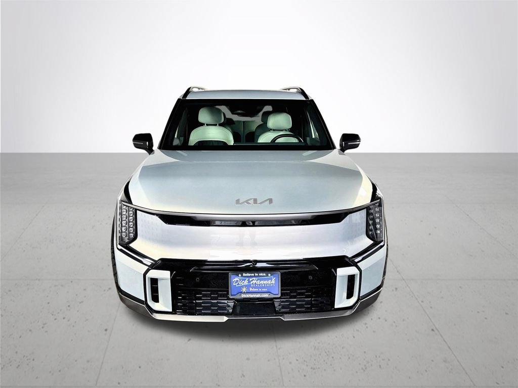 Certified 2024 Kia EV9 GT-Line AWD/4WD image 3