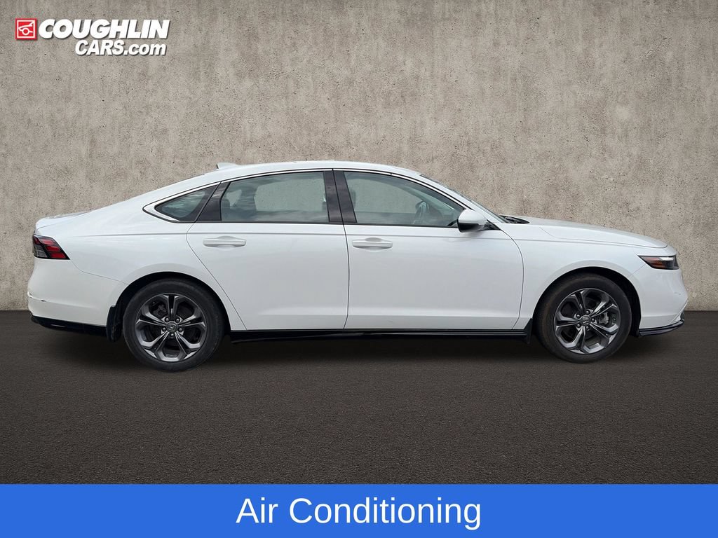 Used 2023 Honda Accord EX-L image 9