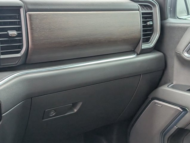 Used 2024 Chevrolet Silverado 1500 High Country AWD/4WD image 21
