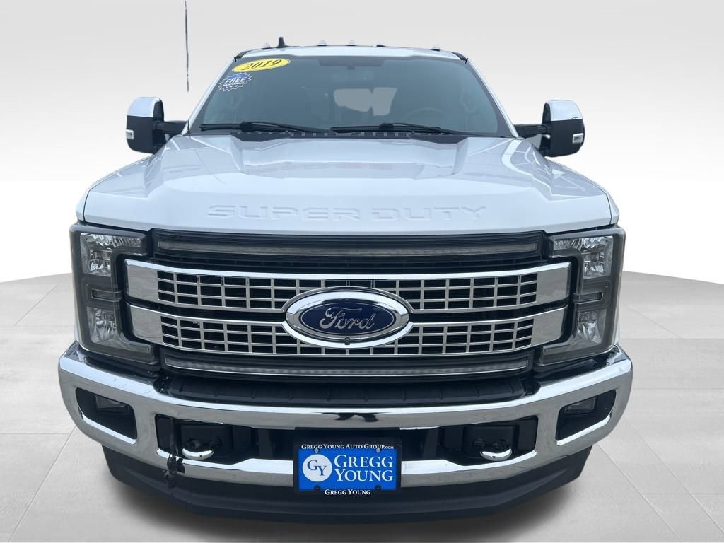 Used 2019 Ford F250 Lariat w/ Chrome Package image 10