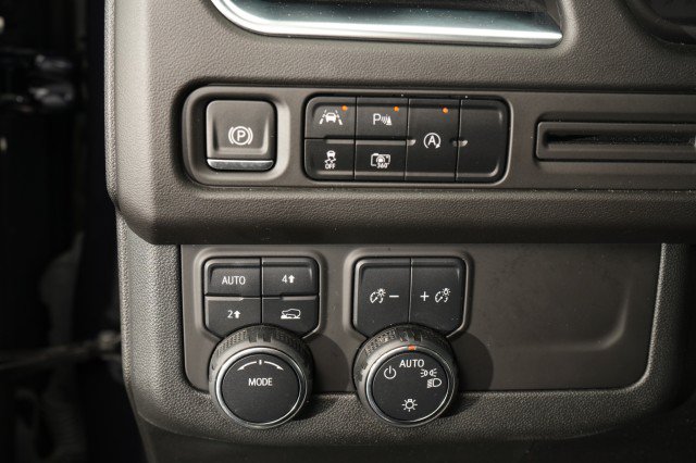 Used 2024 Chevrolet Tahoe RST w/ Luxury Package AWD/4WD image 29