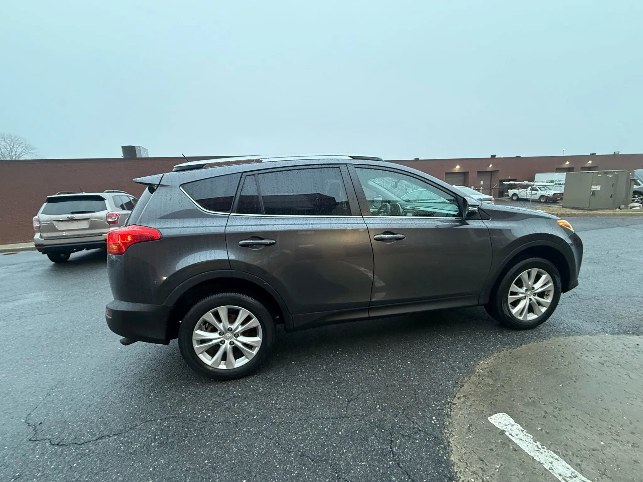 Used 2015 Toyota RAV4 Limited image 7