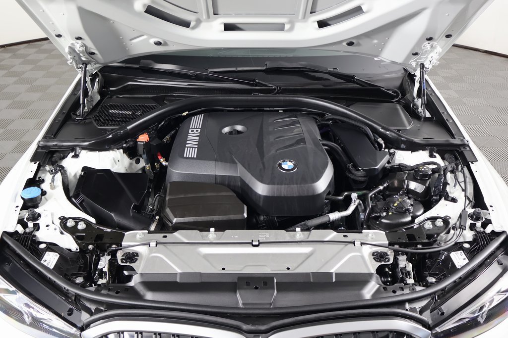 Certified 2026 BMW 330i Sedan w/ Convenience Package RWD image 15