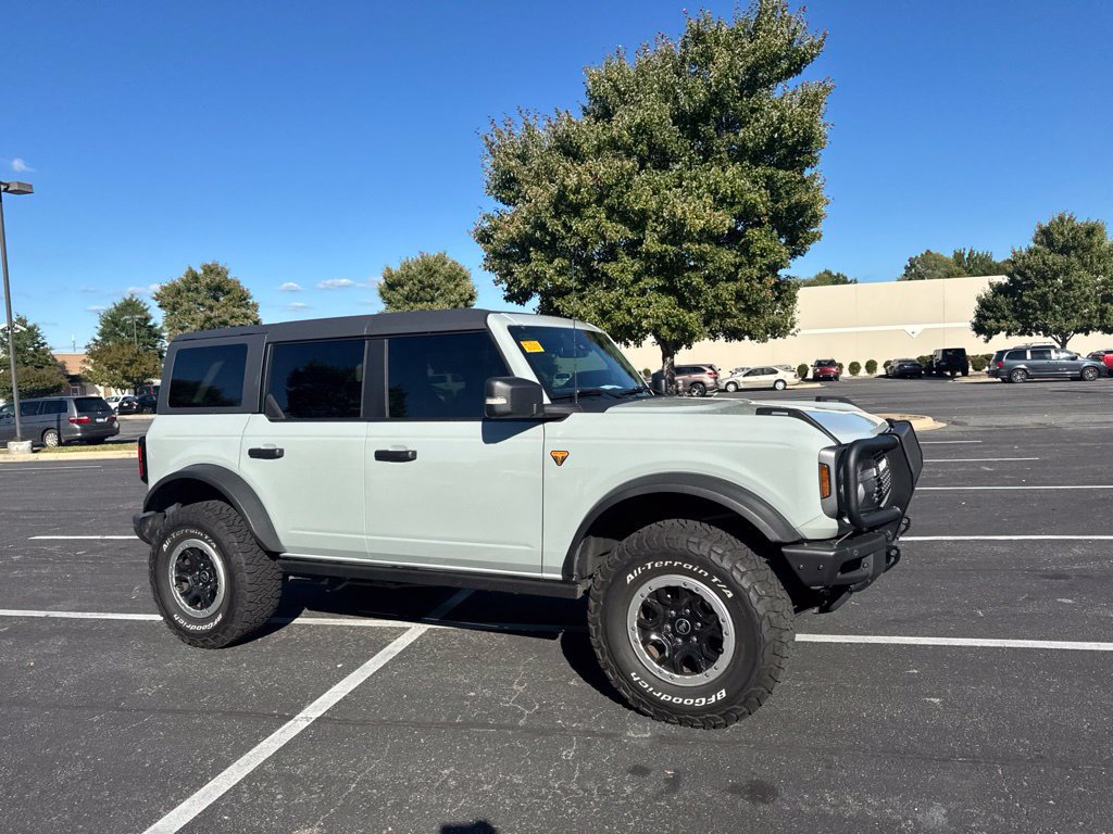 Used 2022 Ford Bronco Badlands AWD/4WD image 4