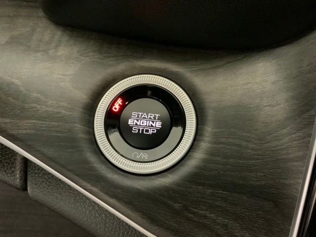 Used 2024 Jeep Grand Cherokee Limited 4xe w/ Luxury Tech Group II image 23