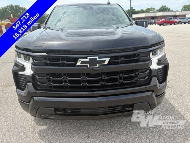 Used 2025 Chevrolet Silverado 1500 RST AWD/4WD image 11