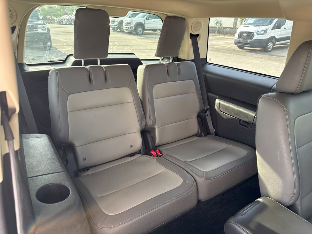 Used 2016 Ford Flex Limited w/ Equipment Group 303A AWD/4WD image 28
