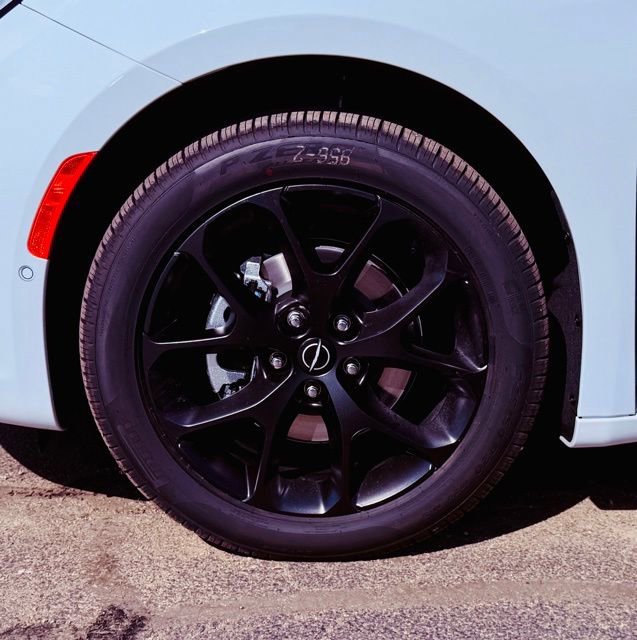 New 2026 Chrysler Pacifica Limited w/ S Appearance Package image 10