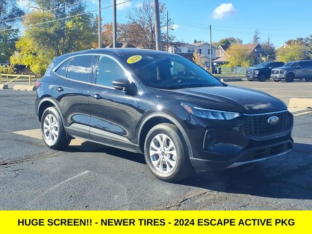 Used 2024 Ford Escape Active w/ Tech Pack #1 image 3