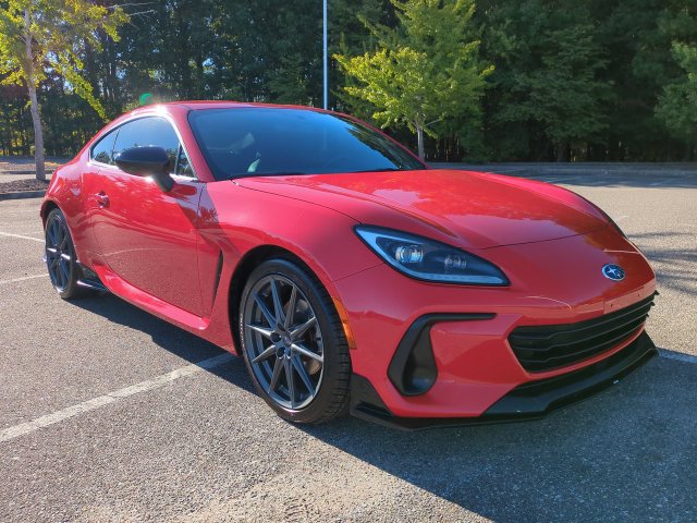 Used 2023 Subaru BRZ Limited RWD image 2