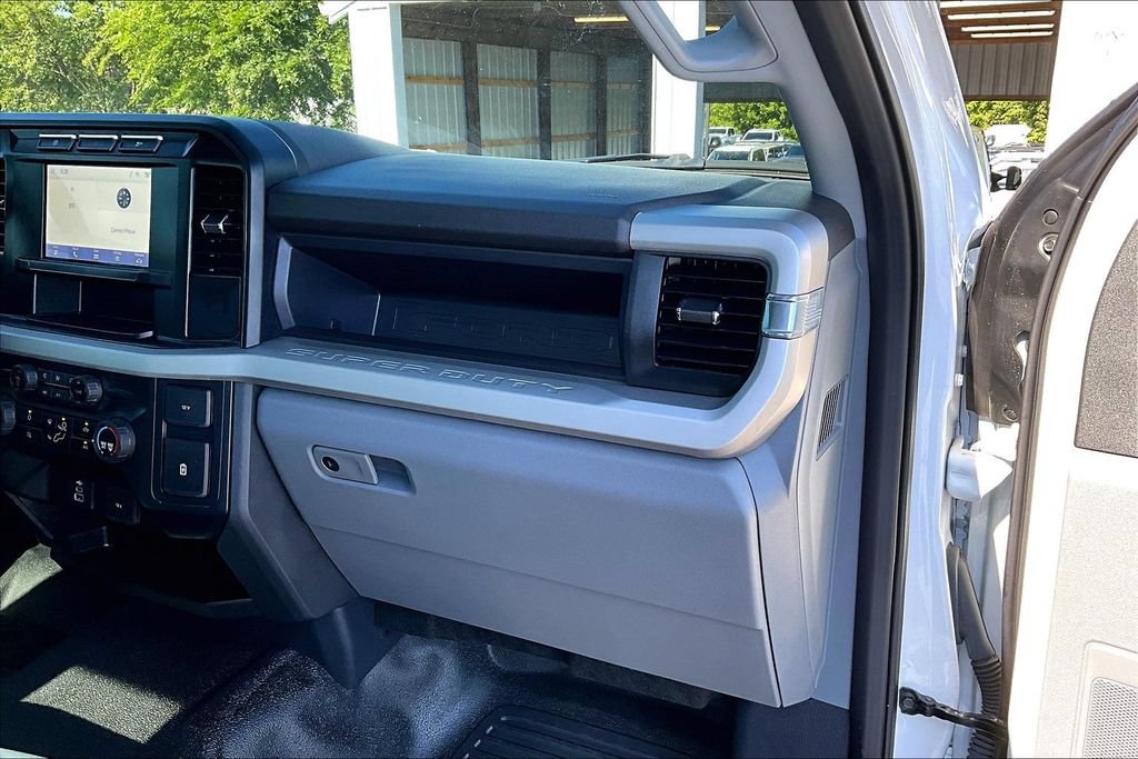Used 2024 Ford F350 XL w/ XL Chrome Package RWD image 26