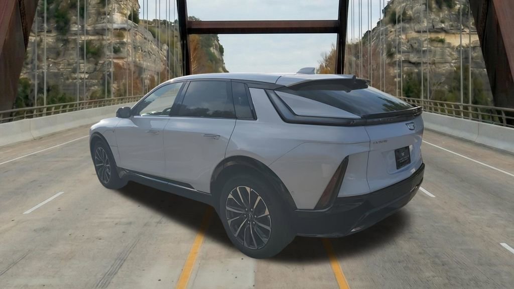 New 2026 Cadillac Lyriq Sport image 7