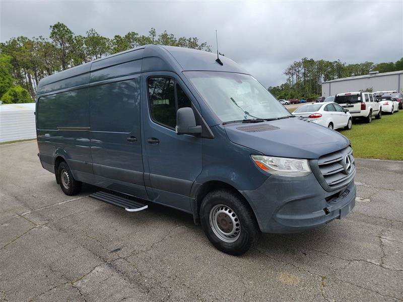 Used 2019 Mercedes-Benz Sprinter 170 image 3