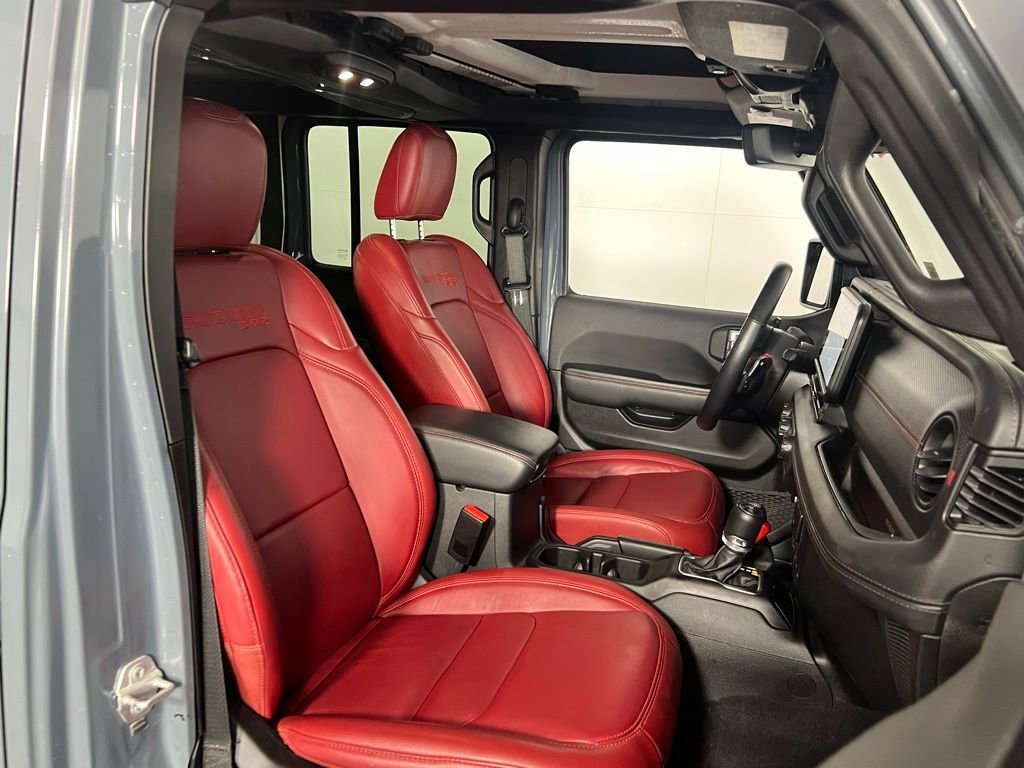 Used 2024 Jeep Wrangler Unlimited Rubicon 392 image 29