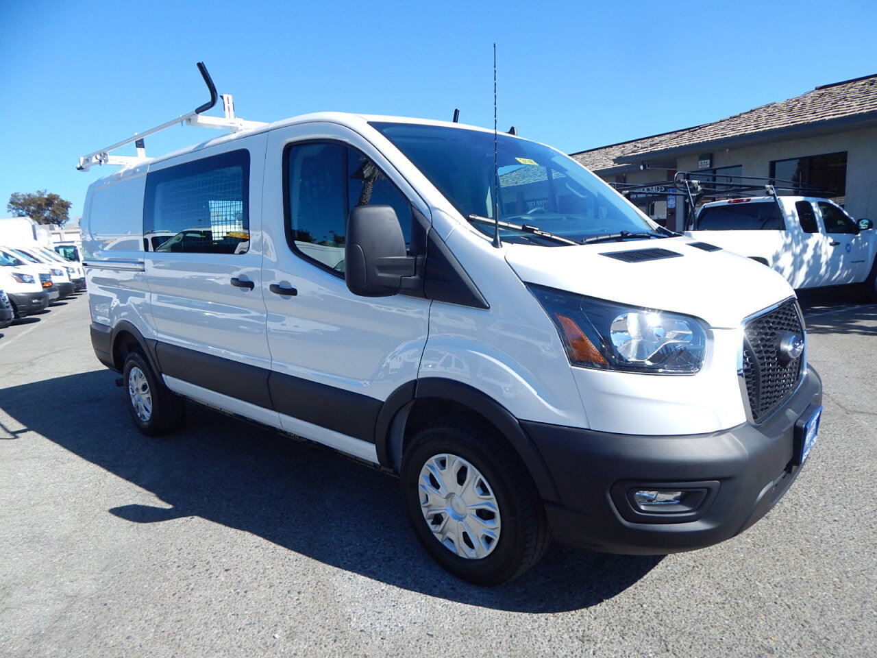 Used 2025 Ford Transit 250 Low Roof w/ Exterior Upgrade Package RWD image 10