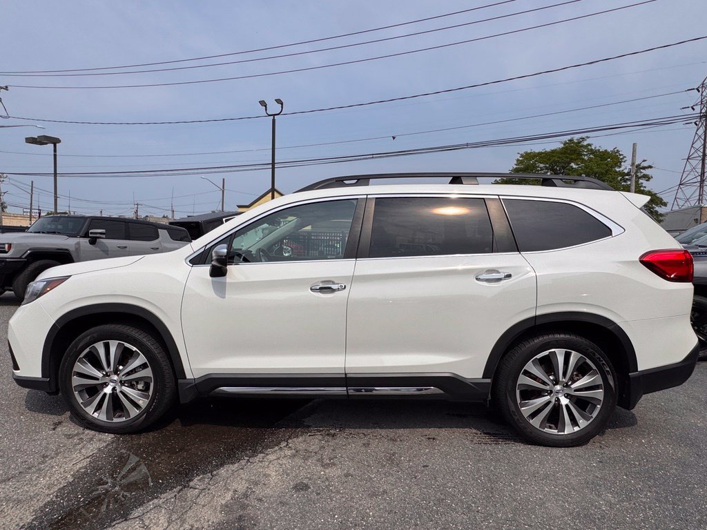 Used 2022 Subaru Ascent Touring AWD/4WD image 4