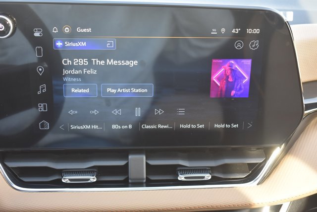 New 2026 Chevrolet Equinox ACTIV w/ Safety and Technology Package image 25