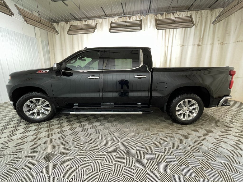 Certified 2020 Chevrolet Silverado 1500 LTZ w/ LTZ Premium Package image 25