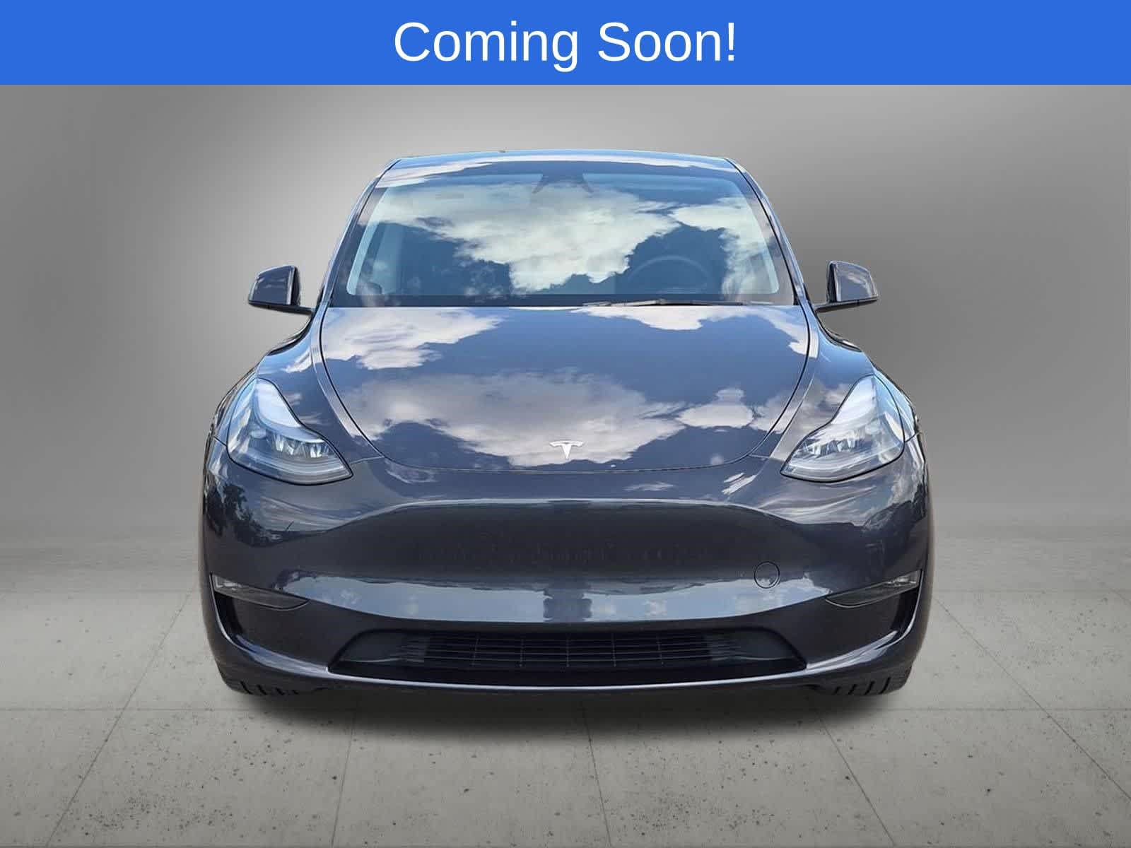 Used 2024 Tesla Model Y Long Range AWD/4WD image 9