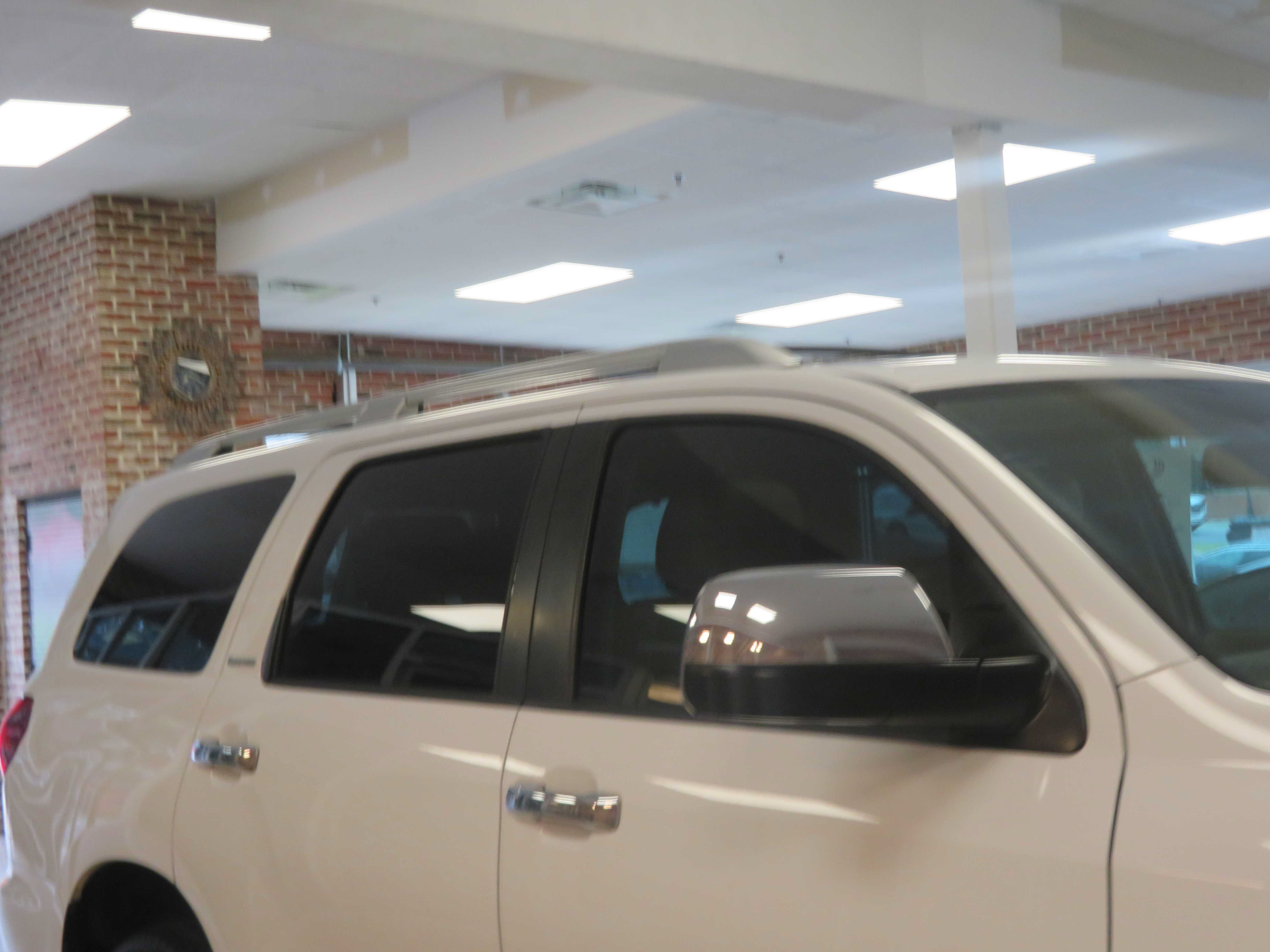 Used 2018 Toyota Sequoia Limited w/ Safety & Convenience Package AWD/4WD image 73