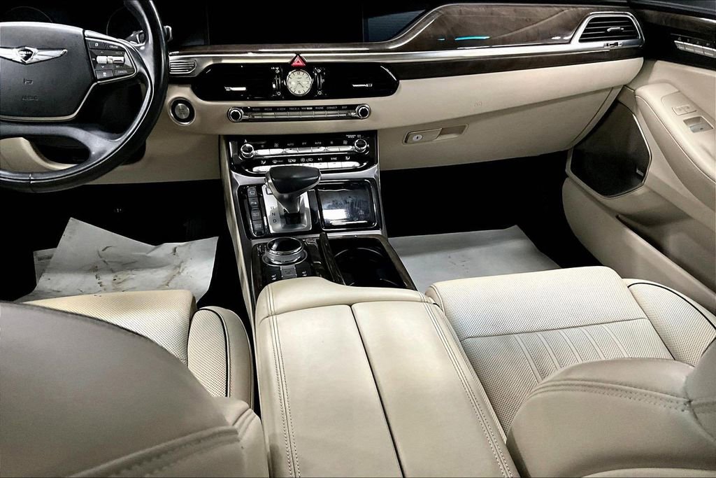 Used 2018 Genesis G90 3.3T Premium image 10