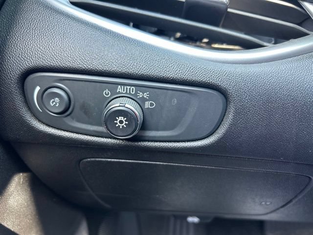 Used 2024 Chevrolet Malibu LT FWD image 19