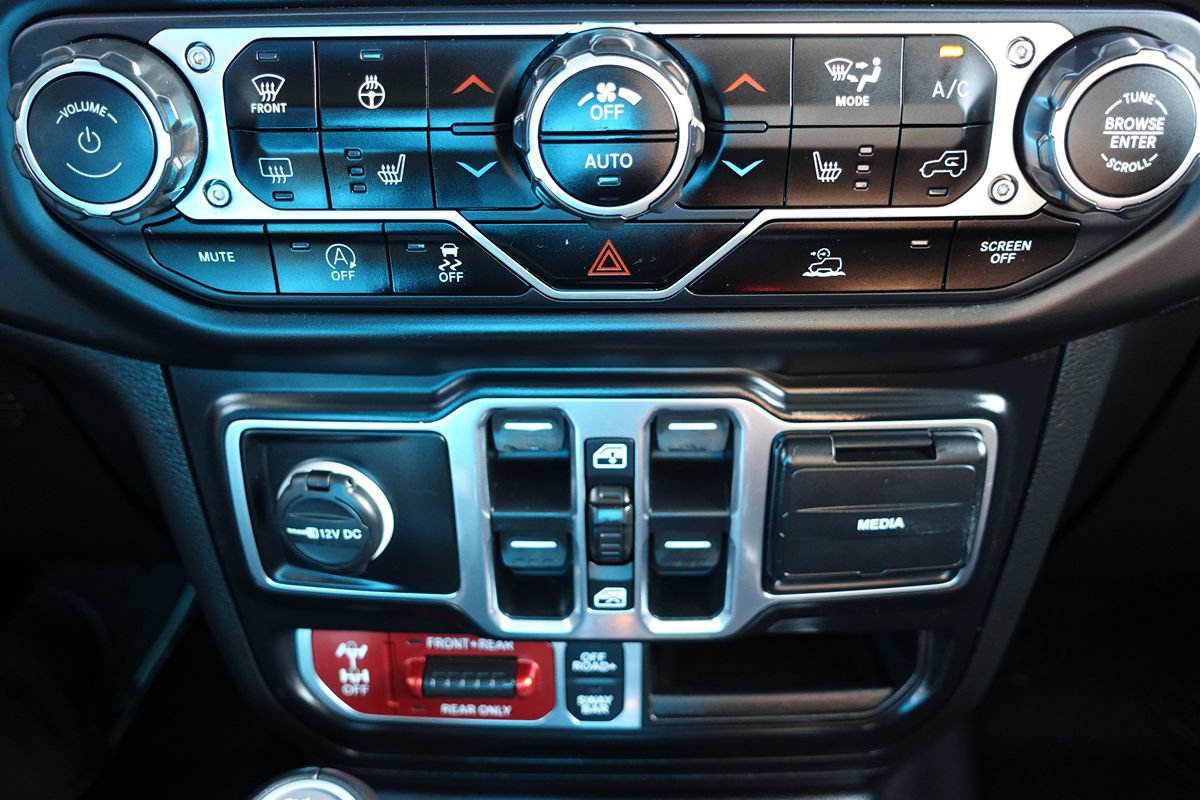 Used 2020 Jeep Gladiator Rubicon AWD/4WD image 54