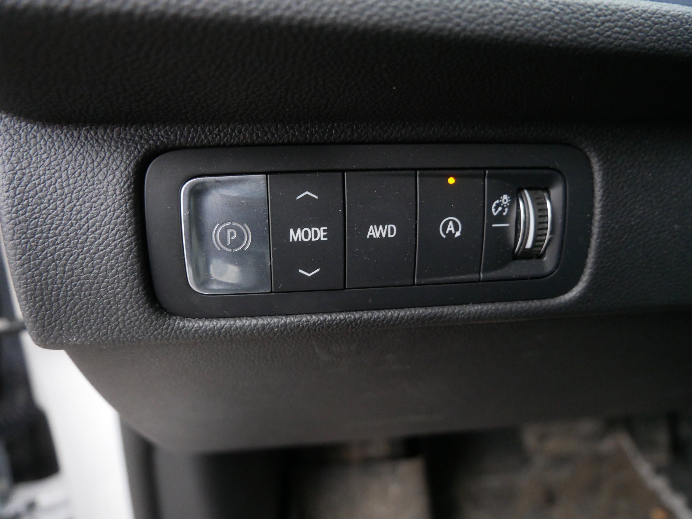 Used 2025 Chevrolet Traverse High Country image 23