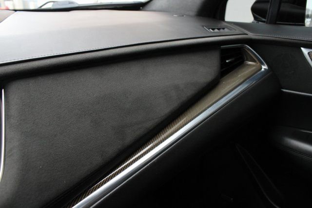 Used 2017 Cadillac XT5 Platinum image 21