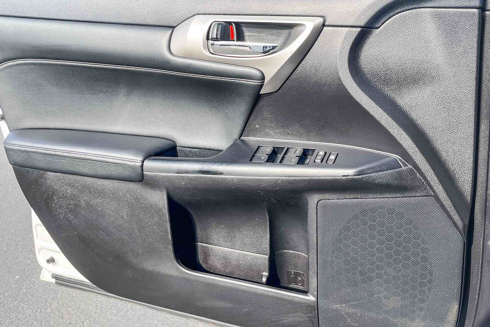 Used 2017 Lexus CT 200h w/ Navigation System Package image 20