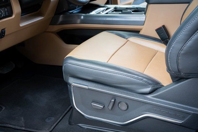 Used 2024 Ford F250 Lariat image 14