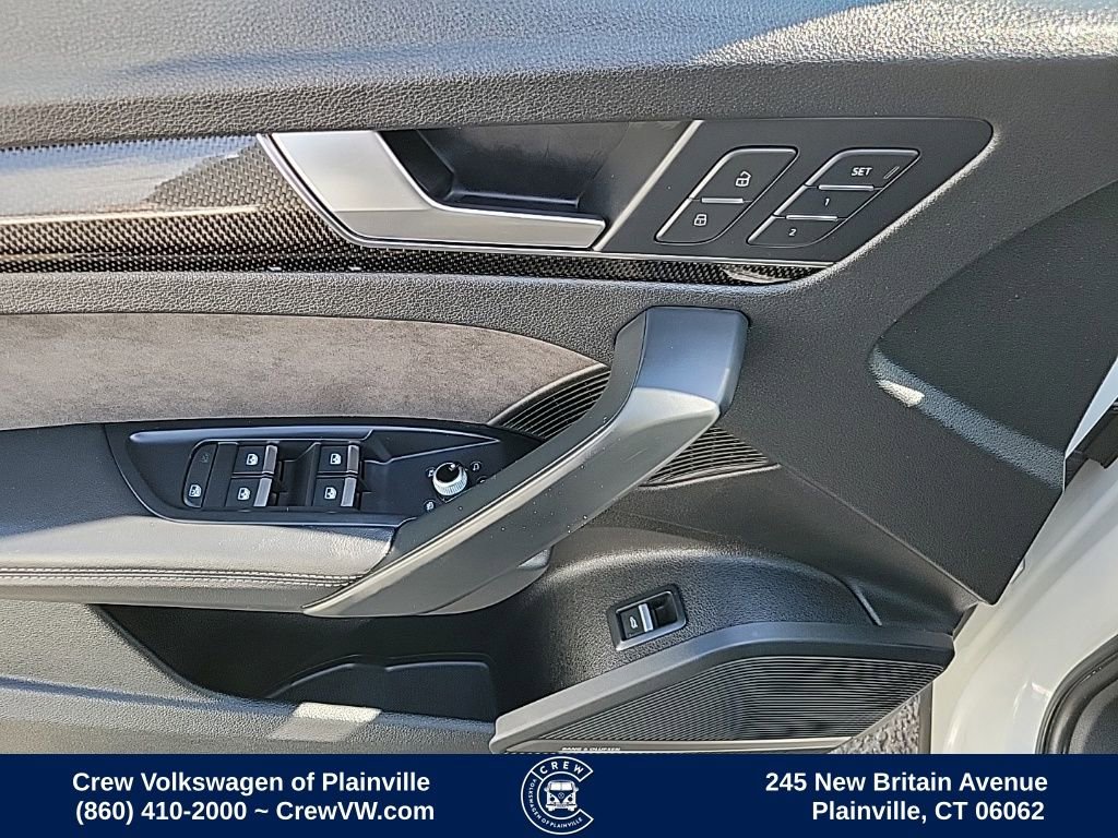 Used 2018 Audi SQ5 Premium Plus w/ S Sport Package image 40