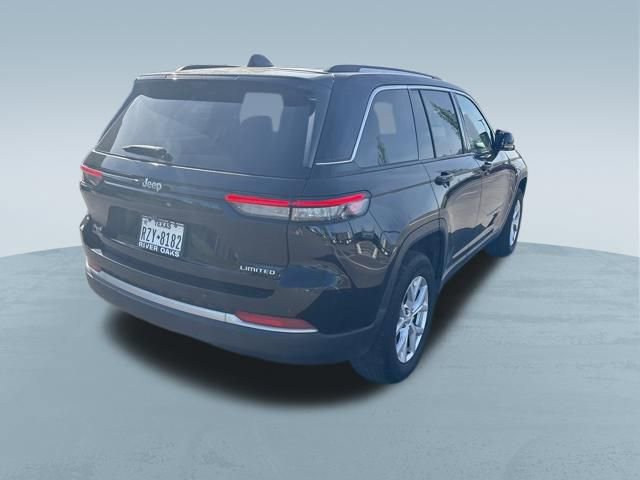 Used 2022 Jeep Grand Cherokee Limited w/ Luxury Tech Group II image 17