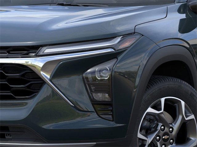 New 2026 Chevrolet Trax LT w/ Driver Confidence Package image 10