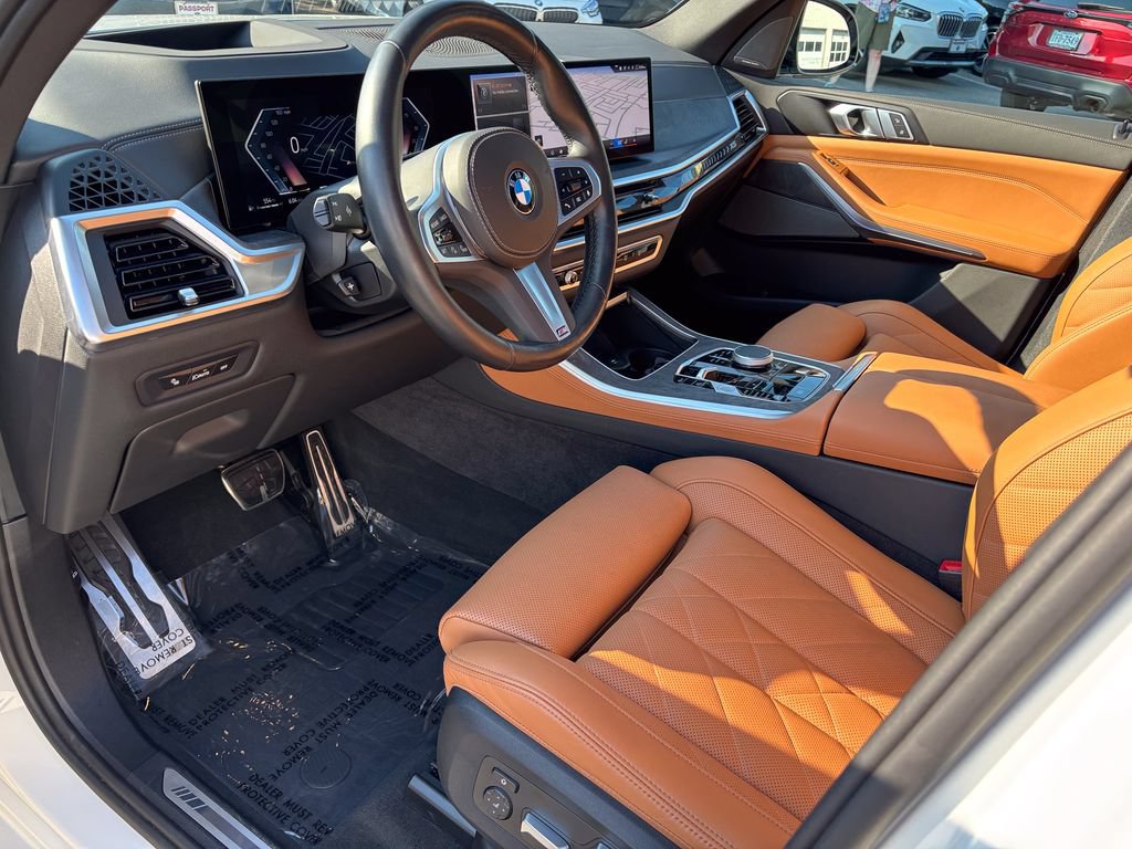 Certified 2024 BMW X5 xDrive40i w/ M Sport Package AWD/4WD image 19