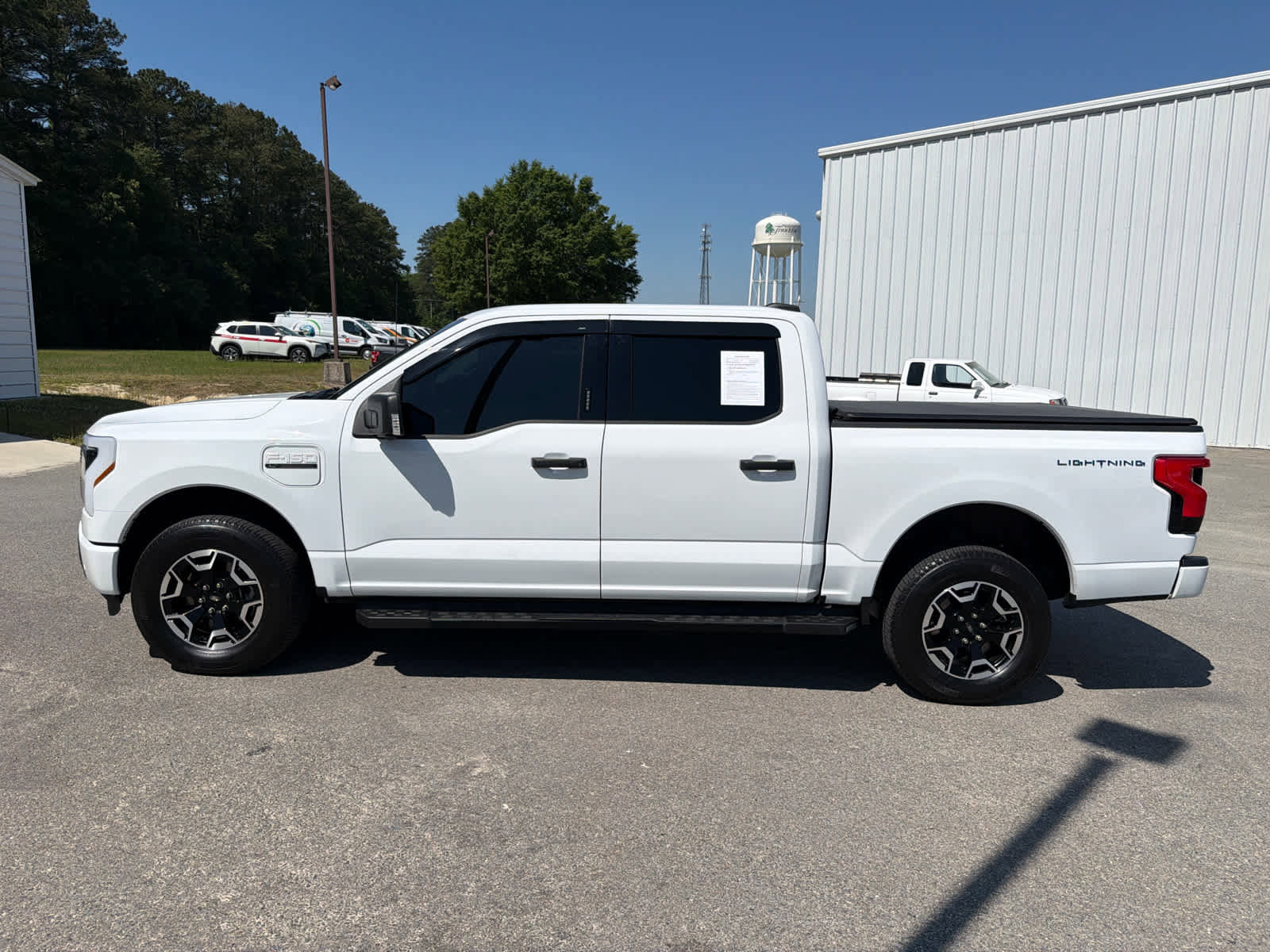 Used 2023 Ford F150 Lightning XLT w/ Tow Technology Package AWD/4WD image 4
