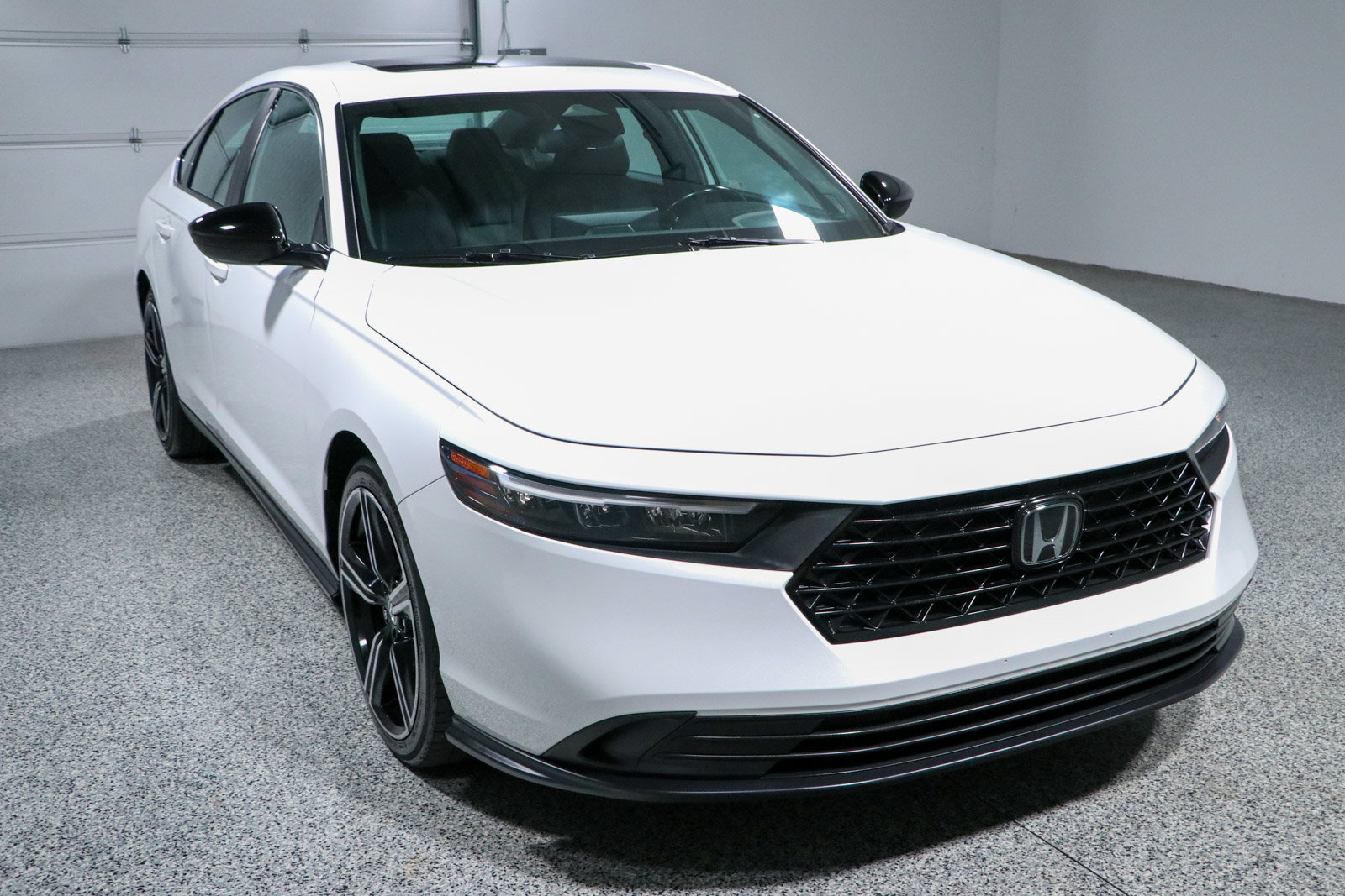 Used 2023 Honda Accord Sport image 5