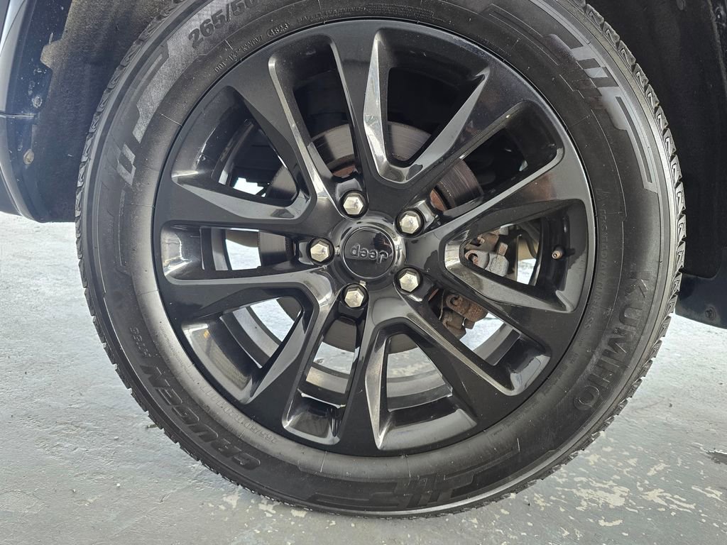 Used 2021 Jeep Grand Cherokee Laredo X RWD image 26