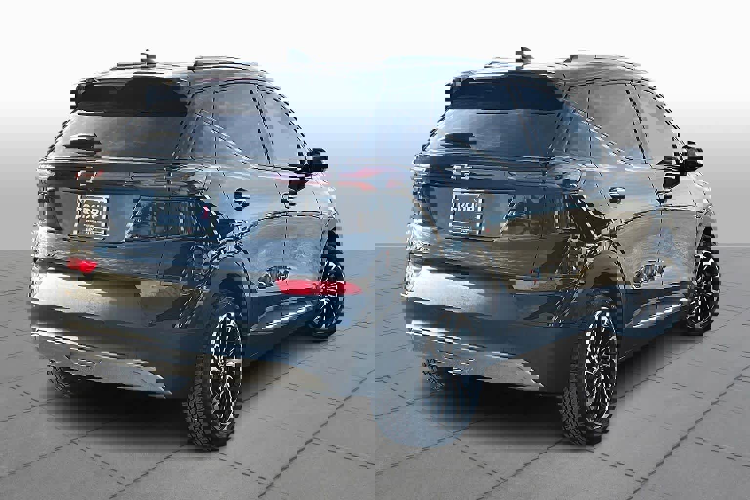 Used 2022 Chevrolet Bolt EUV Premier w/ Sun & Sound Package image 13