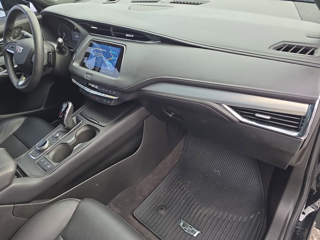 Used 2022 Cadillac XT4 Premium Luxury w/ Driver Assist Package image 29