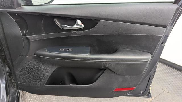 Used 2021 Kia Forte GT-Line image 22