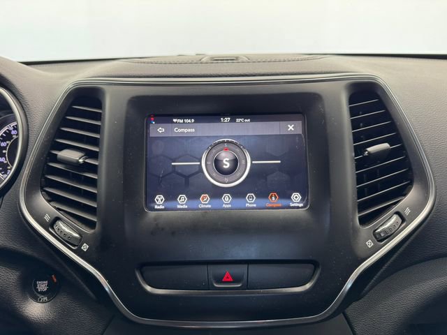 Used 2019 Jeep Cherokee Latitude Plus image 28