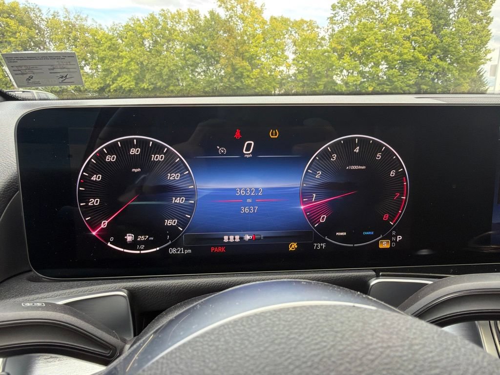 Used 2026 Mercedes-Benz GLB 250 4MATIC image 28