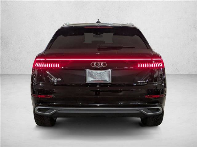 Used 2022 Audi Q8 Premium Plus image 8