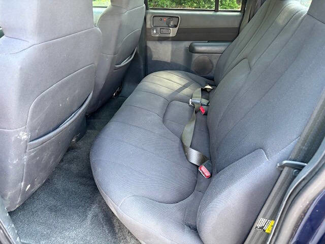 Used 2003 Chevrolet S10 Pickup LS w/ Appearance Package image 11