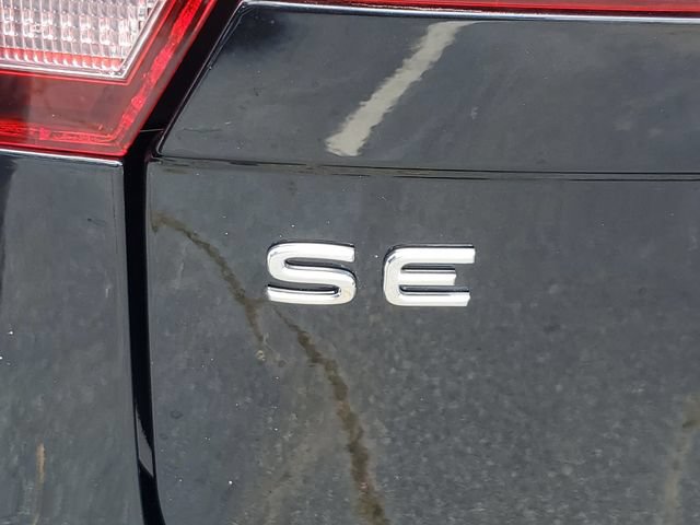 Certified 2024 Volkswagen Tiguan SE R-Line FWD image 13