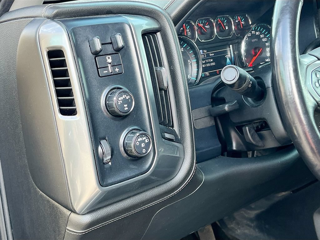 Used 2018 Chevrolet Silverado 1500 LTZ Z71 w/ Midnight Edition AWD/4WD image 10