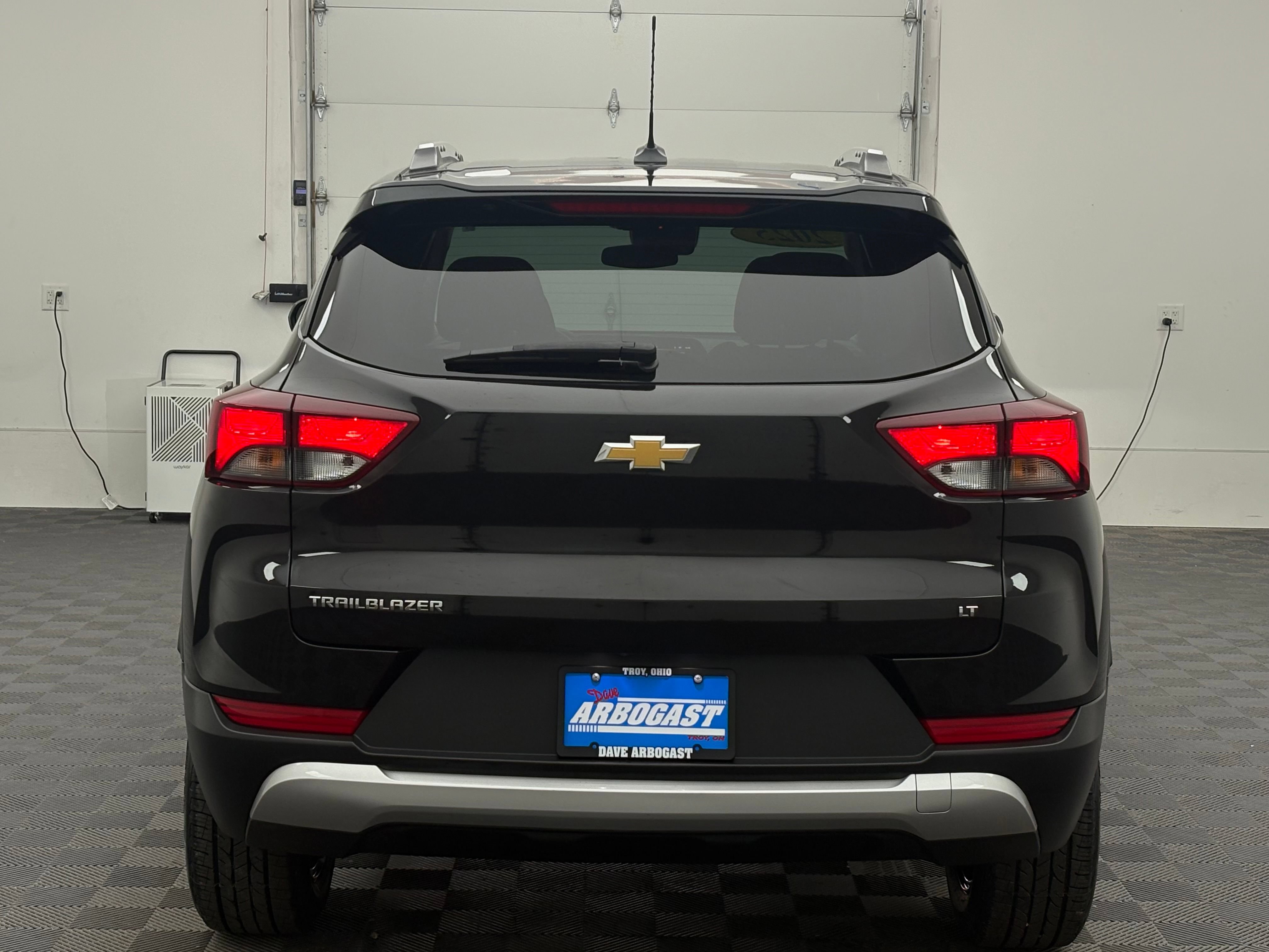 Used 2025 Chevrolet TrailBlazer LT FWD image 7
