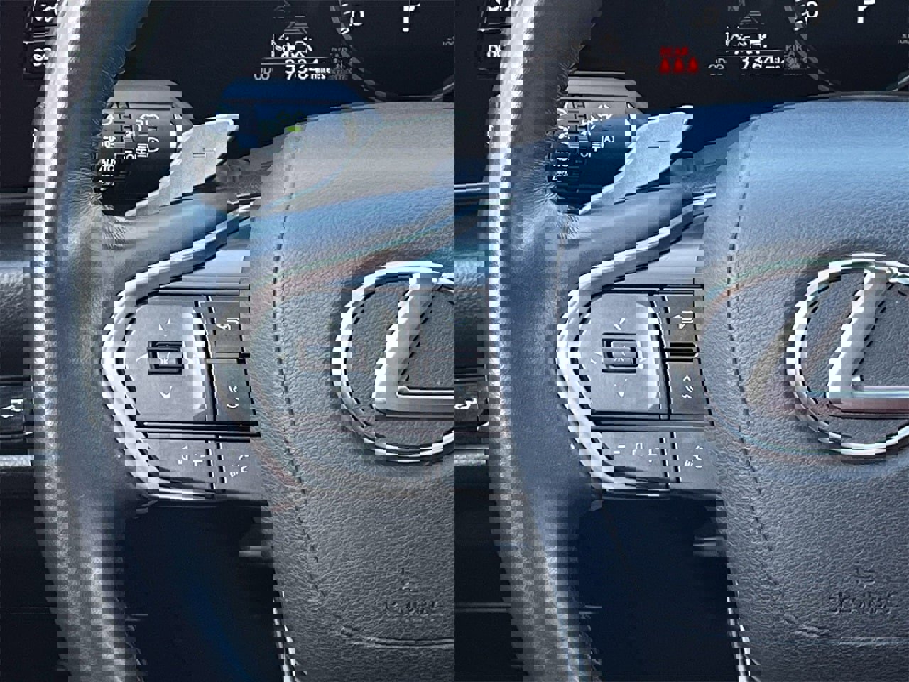 Used 2023 Lexus NX 250 FWD image 12