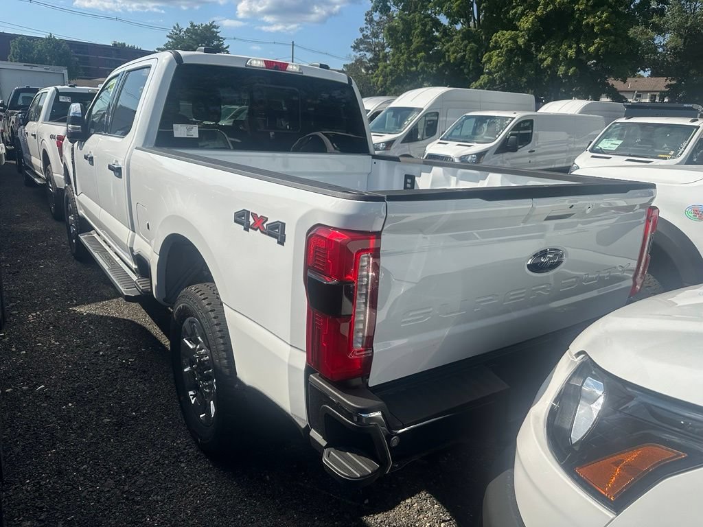 New 2026 Ford F250 Lariat w/ Chrome Package AWD/4WD image 3
